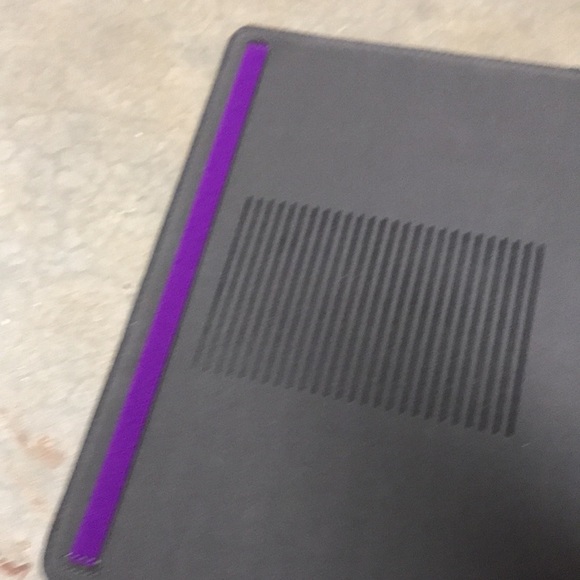 IPad or anything digital case.  Purple. - Picture 3 of 8